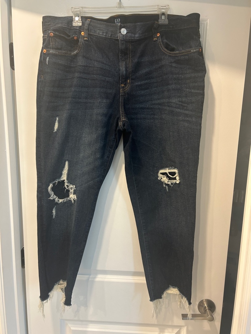 GAP Black Distressed Ankle Skinny Jeans W/ Fringe